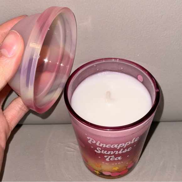 DW Home Scented Candle - Pineapple Sunrise Tea 4.3 oz - Picture 2 of 4